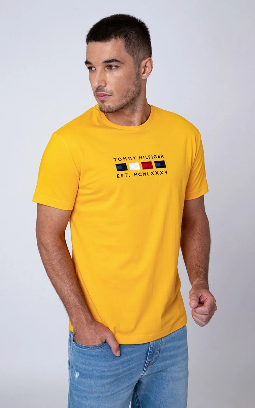 Camiseta tommy hilfiger amarela 2025