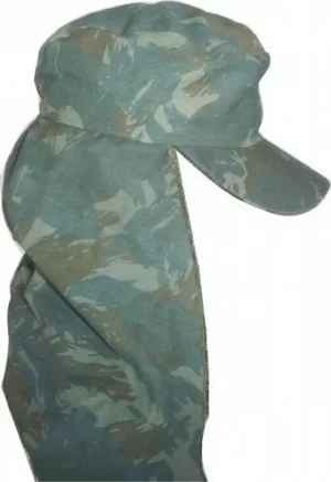 Bone c/ Mosquiteiro e Proteção Camuflado