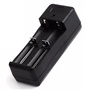 Carregador Duplo Bateria 3,7v Eletrico 110v ~ 220v