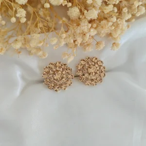 Brinco Redondo Lindo Flor Strass - <strong>Light Peach</strong>