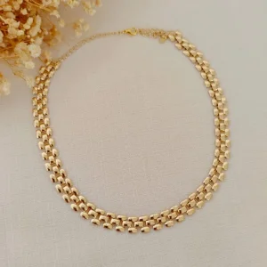 Colar Celebridade 40cm - <strong>Dourado</strong>