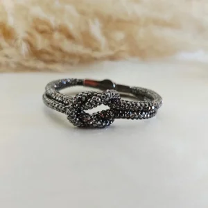 Pulseira Tubo de Strass Nó Ímã - <strong>Grafite/Ônix</strong>