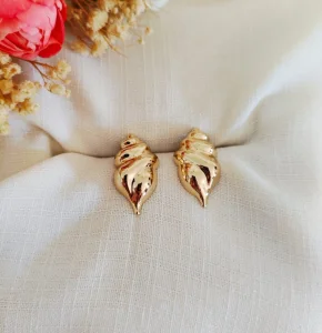 Brinco Concha Solara - <strong>Dourado</strong>