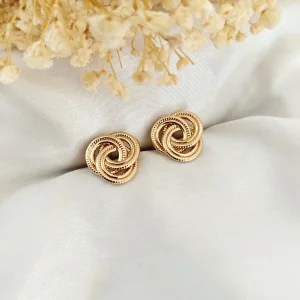 Brinco Elos Entrelaçados - <strong>Dourado</strong>