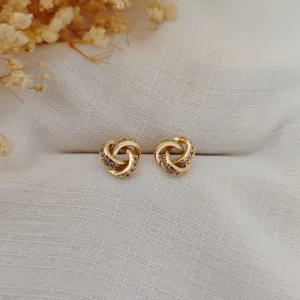 Brinco Entrelace Cravejado Zircônias - <strong>Dourado</strong>