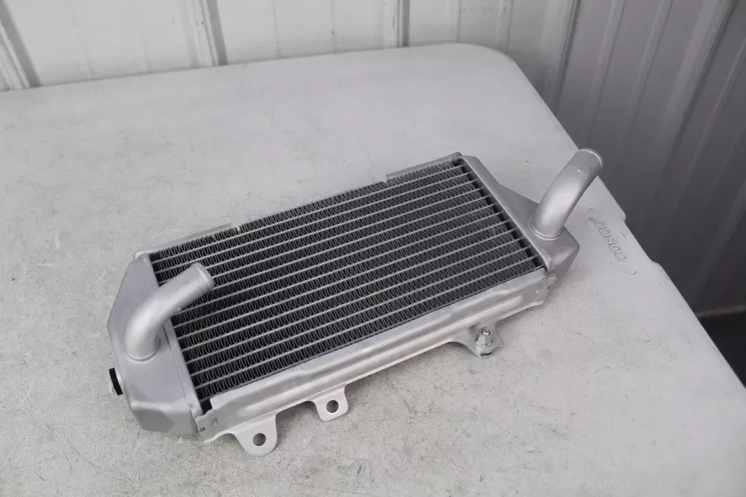 Radiador Esquerdo KX 450 24-25 - Original Kawasaki - Spinelli