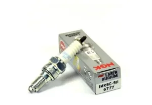 Vela de Ignição DPR9EIX-9 CRF 230F /XR 200 /NX 200 /Bros 125