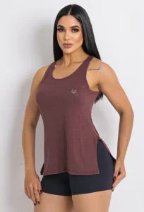 REGATA C/ RECORTE LATERAL